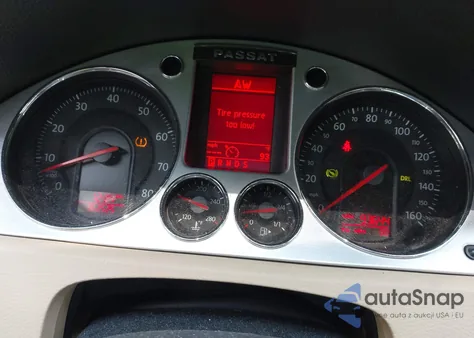 2008 Volkswagen Passat Vr6 из США, поврежденный, VIN WVWCU73C68P030395